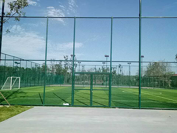 中青俱乐部足球场建设